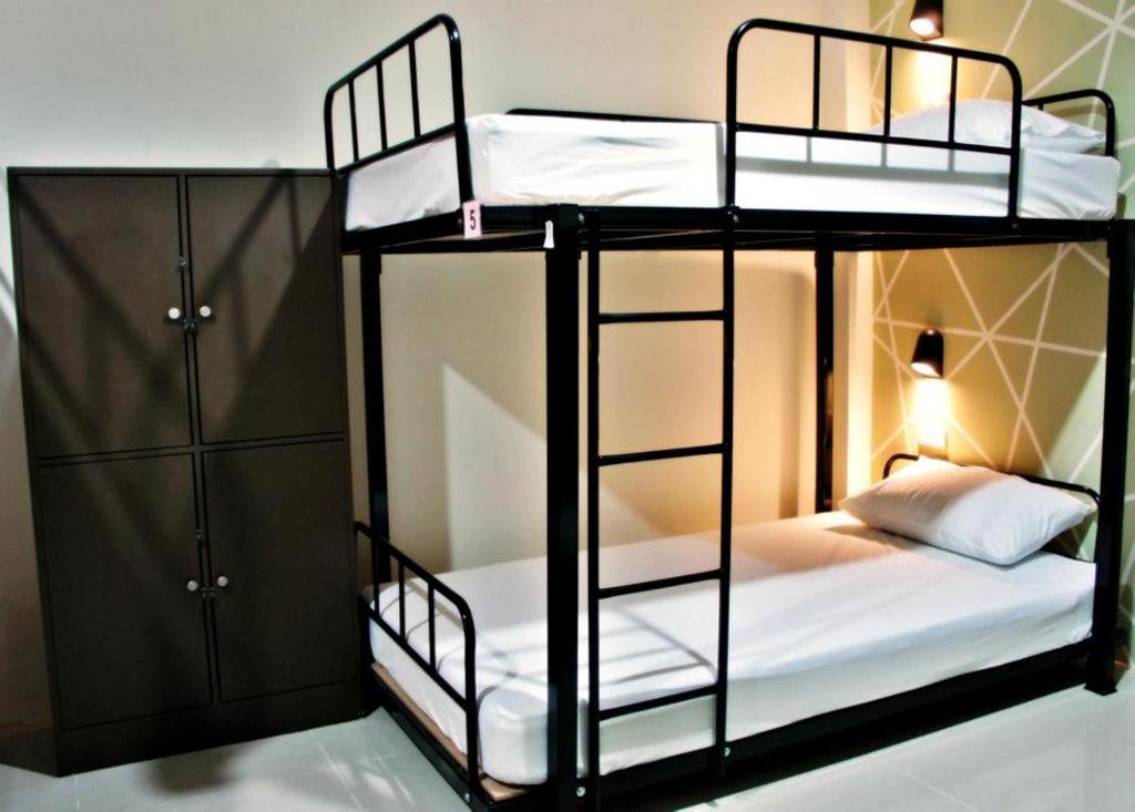 Link Corner Hostel Bangkok Phòng bức ảnh