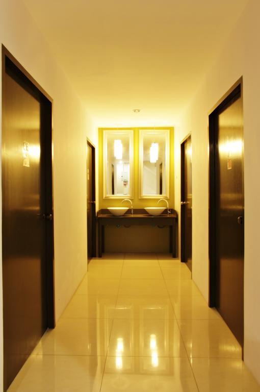 Link Corner Hostel Bangkok Ngoại thất bức ảnh