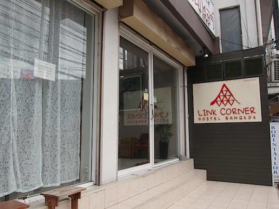 Link Corner Hostel Bangkok Ngoại thất bức ảnh